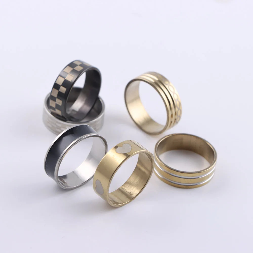 20Pcs/Lot Fashion Heart Stripe Stainless Steel Love Rings For Men Women Mix Style Party Gifts Jewelry Accessories